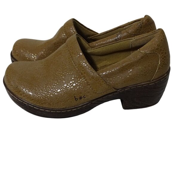 Born Concept Shoes - Born BOC Slip On Clogs Shoes Block Heel Women Size 7.5 Tan Faux Leather FLAW